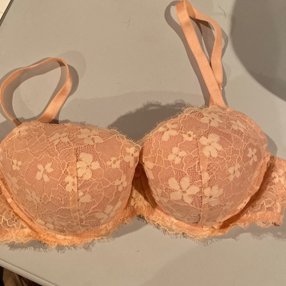 Victoria’s Secret Dream Angel Demi Bra